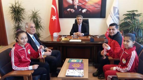 Türkiye Halter Şampiyonası İkinciliği Yenimahalle´den