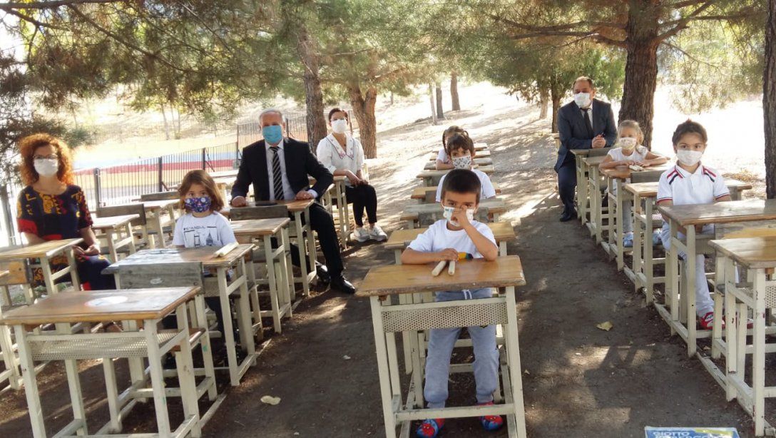 İlçe Milli Eğitim Müdürümüz Sayın Hikmet ATICI'nın Batıkent Orhan Eren İlkokulu Ziyareti