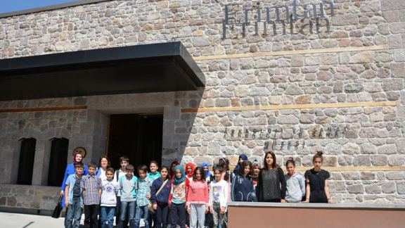 Türkmen Öğrencilerimiz Müze Gezisinde