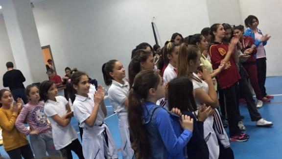 Şehit Abdullah Tayyip Olçok Anadolu Lisesi Spor Salonumuzda Dart Heyecanı